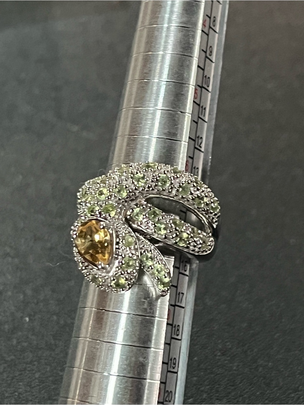 Sterling Silver Citrine and Peridot Snake ring. Unique design. Sz 7.